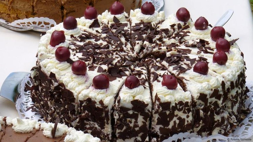 BOLO FLORESTA NEGRA: UMA DOÇURA COM MEMÓRIA DE INFÂNCIA