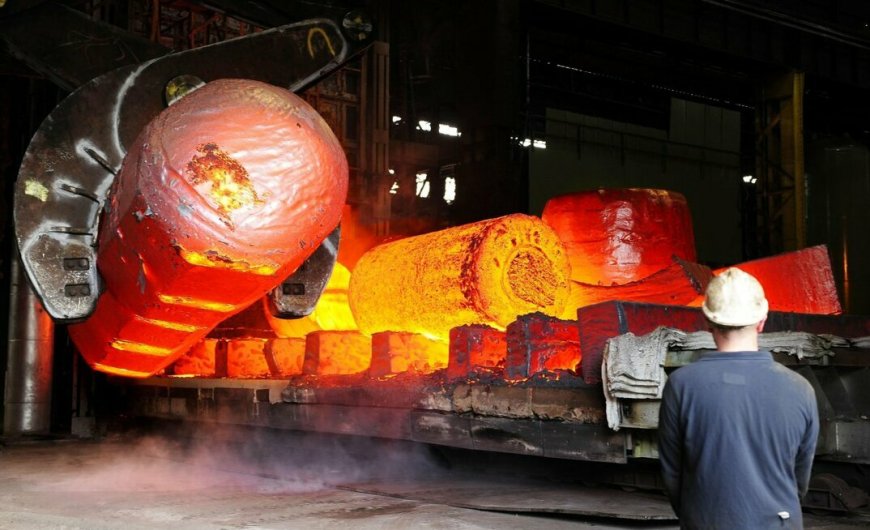 MINÉRIO DE FERRO ALIMENTA EXPECTATIVAS DE AJUSTES NA PRODUÇÃO SIDERÚRGICA CHINESA