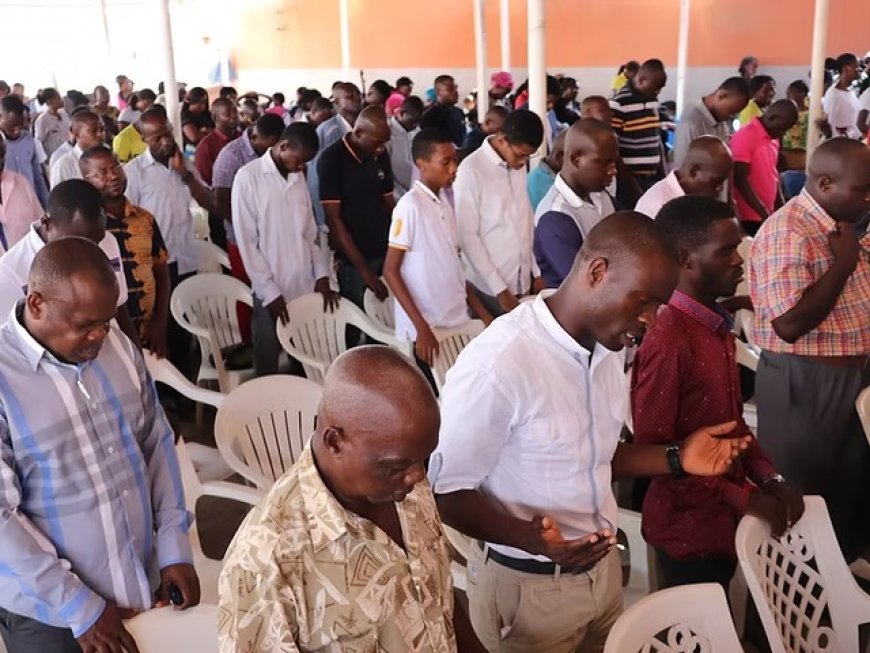INAR PROÍBE IGREJA MENSAGEM DO ÚLTIMO TEMPO DE REALIZAR ACTIVIDADES EM ANGOLA