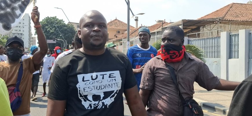 MOVIMENTO DOS ESTUDANTES ANGOLANOS LIDERA PROTESTO CONTRA AUMENTO DAS PROPINAS