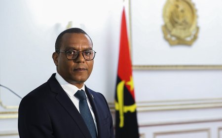 GOVERNO INJECTA 50 MIL MILHÕES KWANZAS PARA RECUPERAR EMPRESAS AFECTADAS POR PILHAGENS