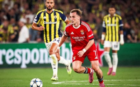 DEFESA DO BENFICA ENTRA PARA A HISTÓRIA MAS COM ATAQUE EM CRISE