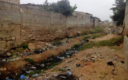 RAVINA BLOQUEIA CIRCULAÇÃO RODOVIÁRIA E AUMENTA RECEIOS DE MORADORES COM  CHEGADA DAS CHUVAS