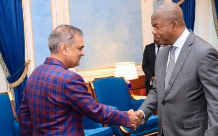 PRESIDENTE DA REPÚBLICA MANTÉM ENCONTRO COM ESPECIALISTA EM CIRURGIAS ROBÓTICAS