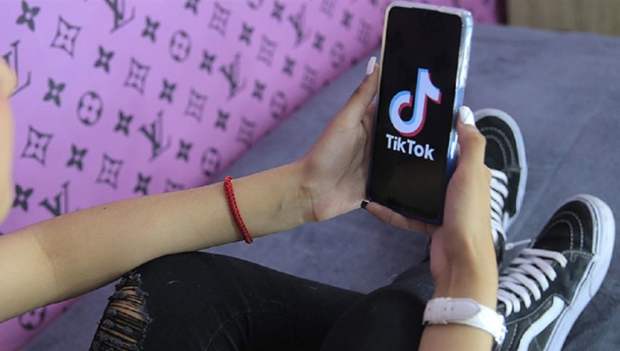 FUNCIONÁRIOS DO TIKTOK ALERTAM PARA RISCOS DA APP NA SAÚDE DOS JOVENS