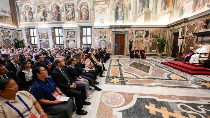 PRESIDENTE DA UNITA PARTICIPA DA AUDIÊNCIA CONCEDIDA PELO  PAPA AOS POLÍTICOS E LEGISLADORES CATÓLICOS