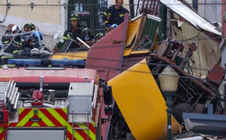 17 PESSOAS MORRERAM EM CONSEQUÊNCIA DO DESCARRILAMENTO DO ELEVADOR DA GLÓRIA