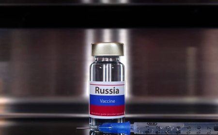 RÚSSIA ANUNCIA QUE VACINA CONTRA O CÂNCER ESTÁ PRONTA E SERÁ GRATUITA