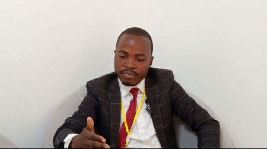 PROFESSOR APONTA RESPONSÁVEIS PELA ALEGADA FALTA DE QUALIDADE DE ENSINO EM ANGOLA