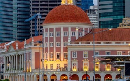 ANGOLA DE REGRESSO AOS MERCADOS INTERNACIONAIS