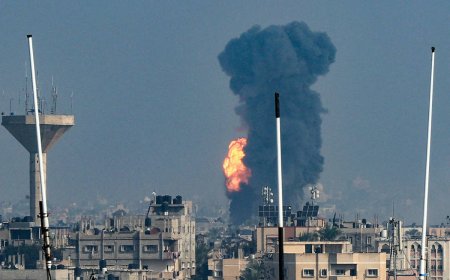 ISRAEL BOMBARDEIA GAZA APÓS ACUSAR HAMAS DE ROMPER CESSAR-FOGO