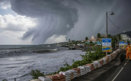 FURACÃO MELISSA ATINGE CUBA E MAIS DE 700 MIL PESSOAS SÃO EVACUADAS