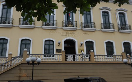 TRIBUNAL PROVINCIAL DE LUANDA ADIA JULGAMENTO DE MÉDICO E ENFERMEIRA ENVOLVIDOS NO CASO CLÍNICA SANTA MARTA