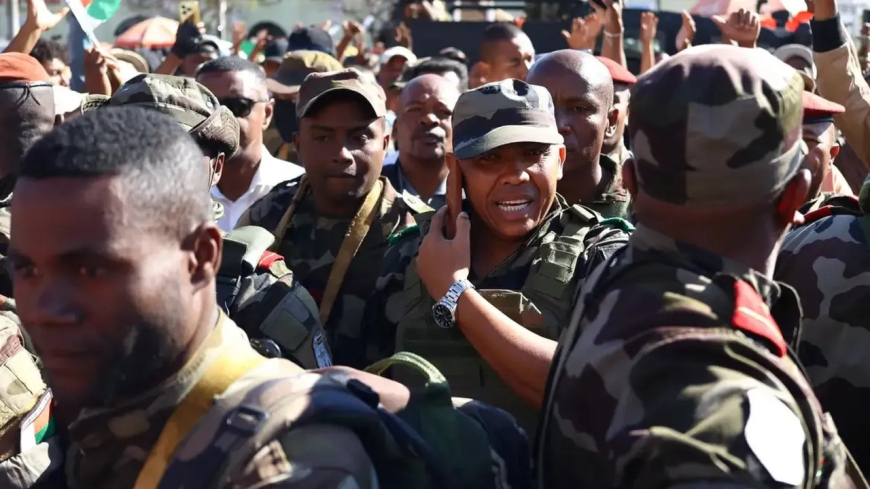 UNIÃO AFRICANA SUSPENDE "COM EFEITO IMEDIATO" MADAGÁSCAR DOS SEUS ÓRGÃOS