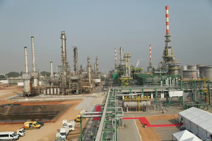 REFINARIA DE CABINDA RECRUTA JOVENS RECÉM-LICENCIADOS PARA ESTÁGIO REMUNERADO