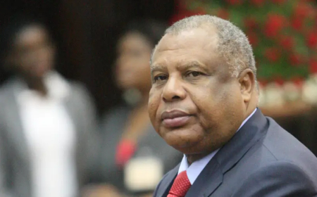 "A PAZ VERDADEIRA NÃO SE ESCREVE NO PAPEL"