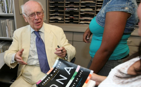 MORRE AOS 97 ANOS UM DOS PERCURSORES DA DESCOBERTA DO DNA