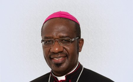 “A PAZ DURADOURA ASSENTA NO PERDÃO E NA JUSTIÇA SOCIAL”