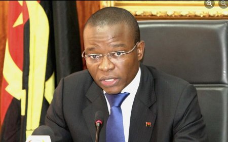 ADÃO DE ALMEIDA  NOVO PRESIDENTE DA ASSEMBLEIA NACIONAL