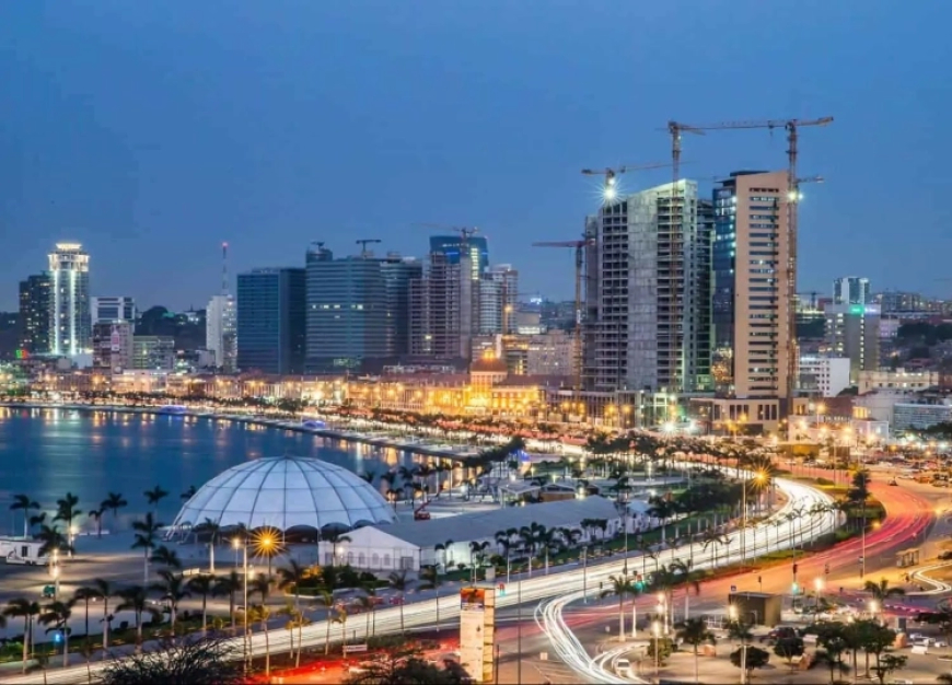 ACTIVISTAS GARANTEM QUE NADA VAI TRAVAR PROTESTO DURANTE CIMEIRA DA UNIÃO AFRICANA UNIÃO EUROPEIA