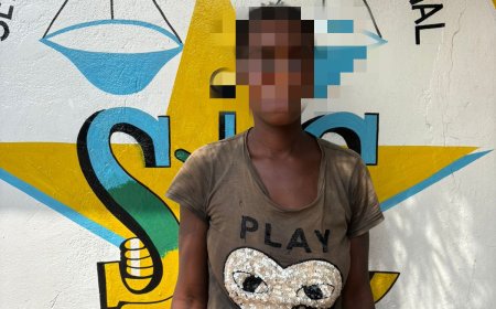 MÃE QUEIMA FILHA DE 5 ANOS COM ÁGUA QUENTE POR ESTA DEIXAR CAIR FUBA