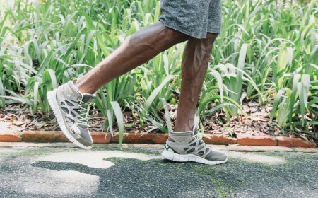 MODO COMO NOS VIRAMOS AO ANDAR PODE REVELAR RISCO DE PARKINSON
