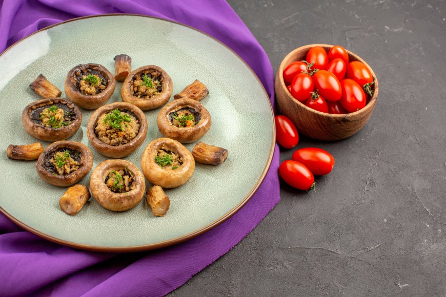 COGUMELO  ASSADO COM CEBOLA ROXA