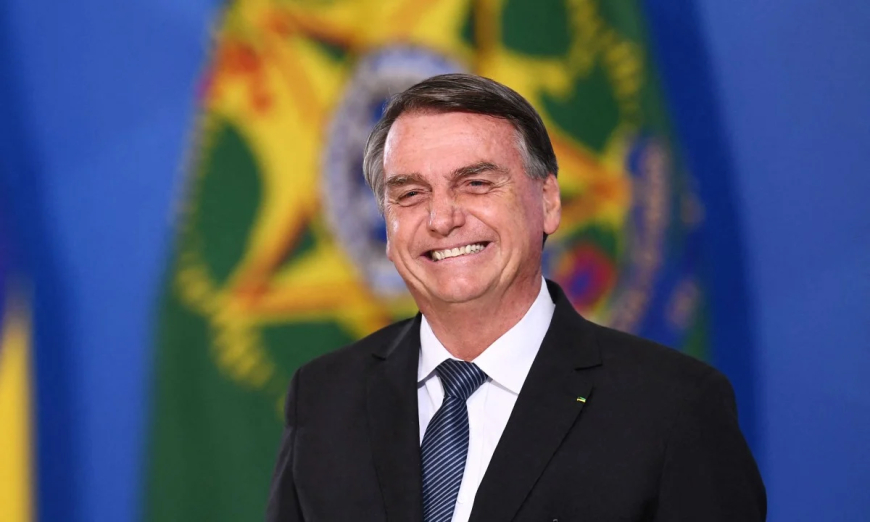 SUPREMO TRIBUNAL BRASILEIRO AUTORIZA CIRURGIA DE BOLSONARO APÓS TER REJEITADO PRISÃO DOMICILIÁRIA