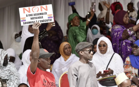 SENEGAL PREPARA LEI PARA PUNIR A HOMOSSEXUALIDADE COM PENAS ATÉ 10 ANOS DE PRISÃO