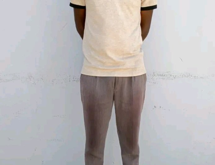 EM MOÇÂMEDES: CIDADÃO FAZIA-SE PASSAR POR EFECTIVO DO SIC PARA ENGANAR COMERCIANTES