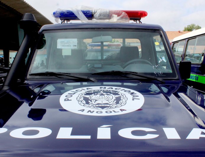 CONDECORAÇÕES A EFECTIVOS DA POLÍCIA MARCAM 50 ANOS DA CORPORAÇÃO