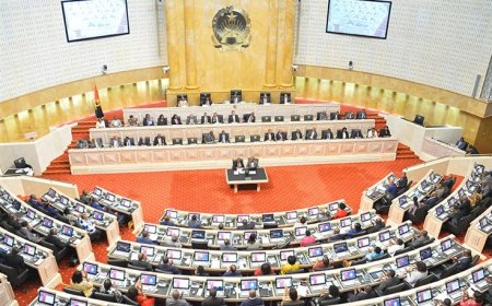 ASSEMBLEIA NACIONAL PROMOVE RETIRO PARA DEBATER DESAFIOS DA ADMINISTRAÇÃO PARLAMENTAR