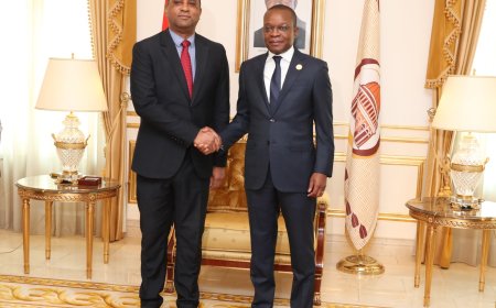 ADÃO DE ALMEIDA RECEBE EM AUDIÊNCIA ÓSCAR LEÓN GONZÁLEZ PARA REFORÇO DA COOPERAÇÃO ENTRE ANGOLA E CUBA