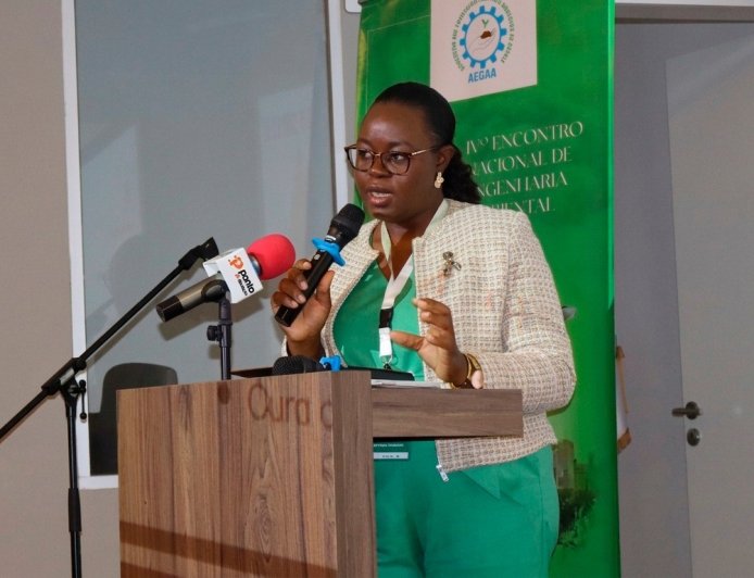 ENGENHARIA AMBIENTAL EM FOCO: ARQUITETA DEFENDE IMPLEMENTAÇÃO DE POLÍTICAS QUE PRIORIZEM A PRESERVAÇÃO AMBIENTAL