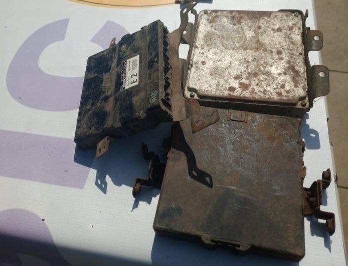 CIDADÃOS DETIDOS  POR FURTO DE PLACAS ELECTRÓNICAS DE VIATURAS