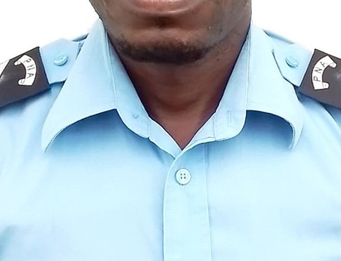 EM FUGA: AGENTE DA POLÍCIA APONTADO COMO SUSPEITO DE HOMICÍDIO A TIRO NO KILAMBA KIAXI