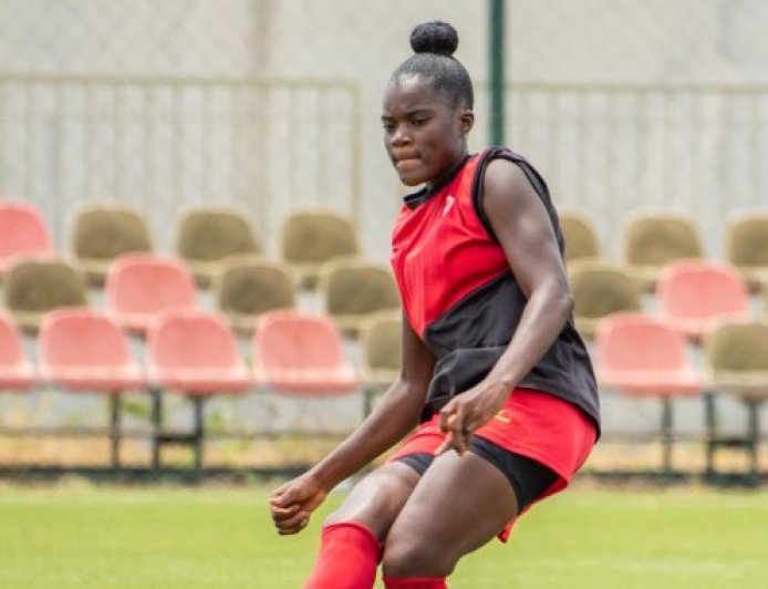 FALTA DE INVESTIMENTO E BARREIRAS CULTURAIS TRAVAM ADESÃO FEMININA AO FUTEBOL EM ANGOLA