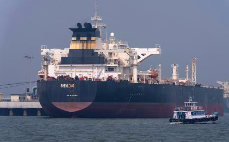 IRÃO DECLARA ESTREITO DE ORMUZ ABERTO EM MEIO A TENSÃO INTERNACIONAL E MOBILIZAÇÃO MILITAR GLOBAL