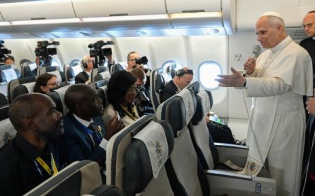 PAPA DESTACA CRESCIMENTO DA IGREJA EM ANGOLA E ADMITE FUTURO CARDEAL ANGOLANO