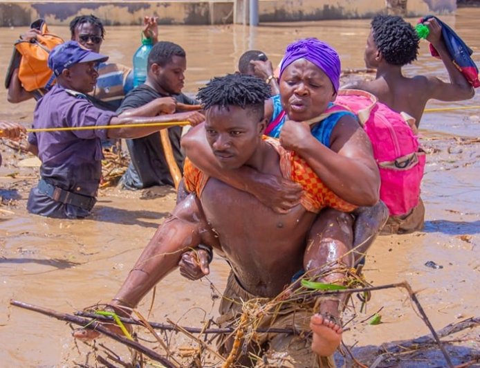 CHUVAS EM BENGUELA PROVOCAM 8 MORTOS E 7 DESAPARECIDOS APÓS TRANSBORDO DO RIO CAVACO