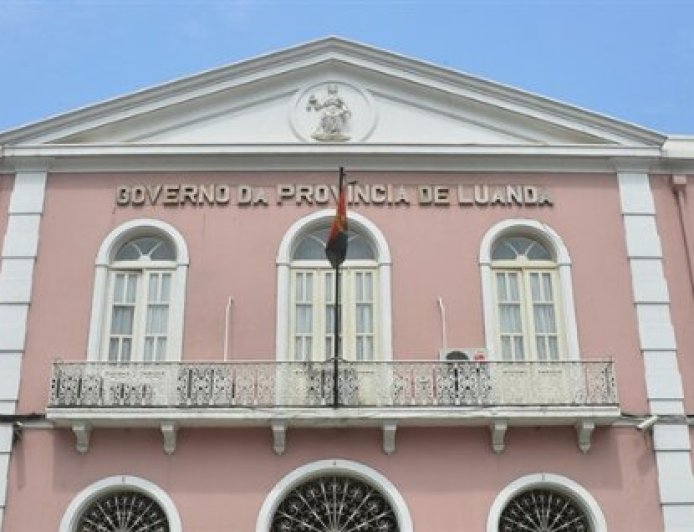 NÃO HAVERÁ TOLERÂNCIA DE PONTO NOS DIAS 20 E 21 DE ABRIL EM LUANDA