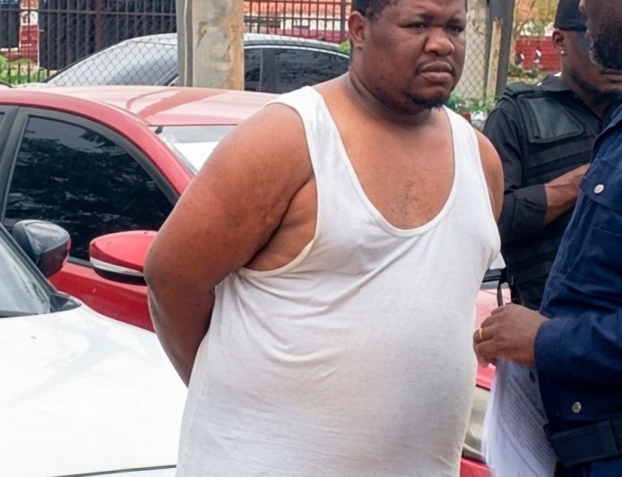 “JANFRAS”: DETIDO EMPRESÁRIO ACUSADO DE DESVIAR MAIS DE 100 VIATURAS EM LUANDA