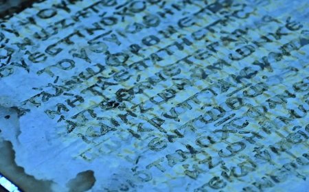 MANUSCRITO REVELA PÁGINAS PERDIDAS DO NOVO TESTAMENTO