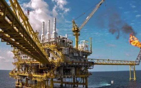 PETRÓLEO RECUA PARA MENOS DE 100 DÓLARES COM EXPECTATIVA DE ACORDO ENTRE EUA E IRÃO