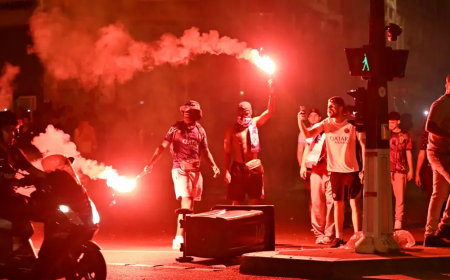 INCIDENTES APÓS CLASSIFICAÇÃO DO PSG À FINAL DA CHAMPIONS TERMINAM COM 127 DETIDOS E DEZENAS DE FERIDOS EM PARIS