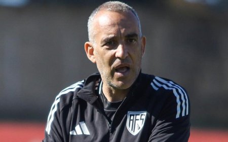 TÉCNICO LUSO-ANGOLANO ASSUME DESAFIO DE VENCER LIGA DOS CAMPEÕES PELO PETRO DE LUANDA