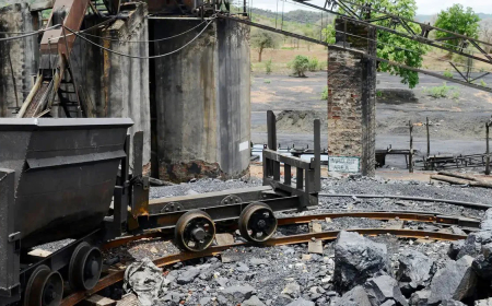 PERITOS ANALISAM EXPLORAÇÃO ILEGAL DE MINERAIS NO CORREDOR DO LOBITO