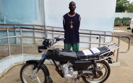 POLÍCIA DETÉM CIDADÃO POR SUSPEITA DE CIRCULAÇÃO COM MOTORIZADA ROUBADA E REMONTADA