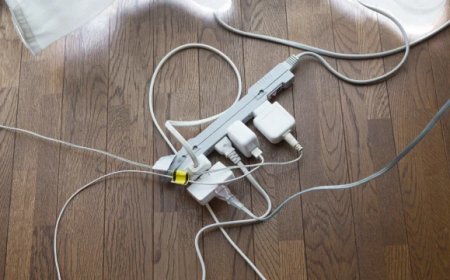 MAUS HÁBITOS QUE PODEM ESTAR A DESTRUIR OS CABOS DO SEU TELEMÓVEL