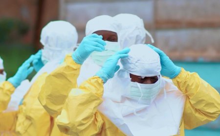 CASOS DE ÉBOLA NA RDC SOBEM PARA 452 E AUTORIDADES ALERTAM PARA RÁPIDA TRANSMISSÃO COMUNITÁRIA   
